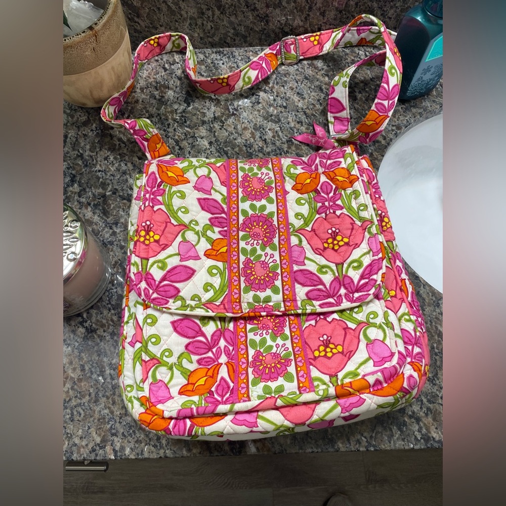 EUC Vera Bradley Purse